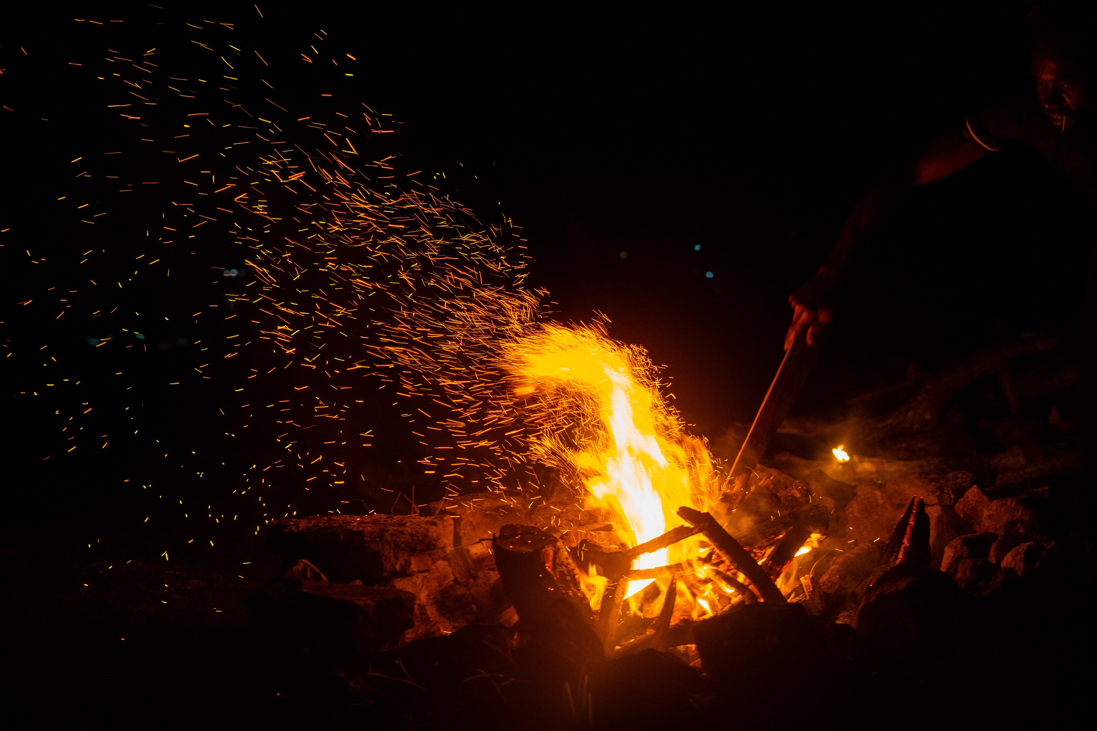 Local Jamaicans playing music